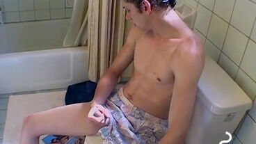 A hunk who smokes chains has a passion for steamy sex