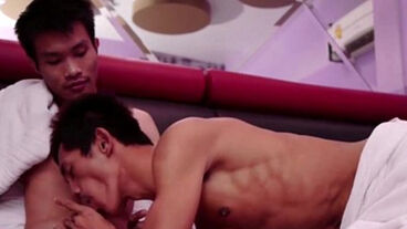 Asian Twinks David and Robin Bareback