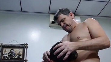 Asian youngster cums after raw banging by mature homosexual