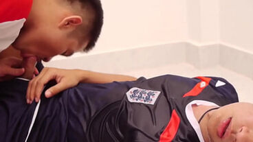 Asian stud barebacked by pissing gay after sucking dick